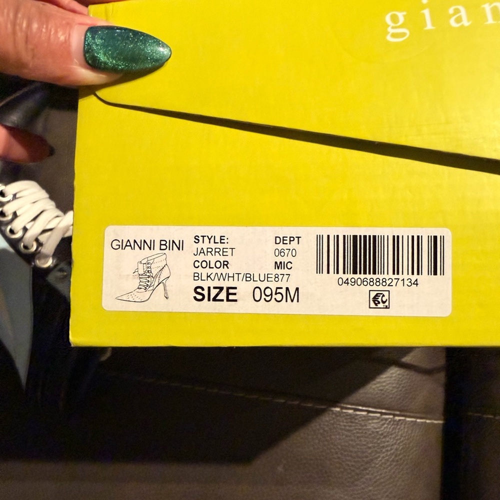 Gianni Bini Bright Yellow Shoe Box